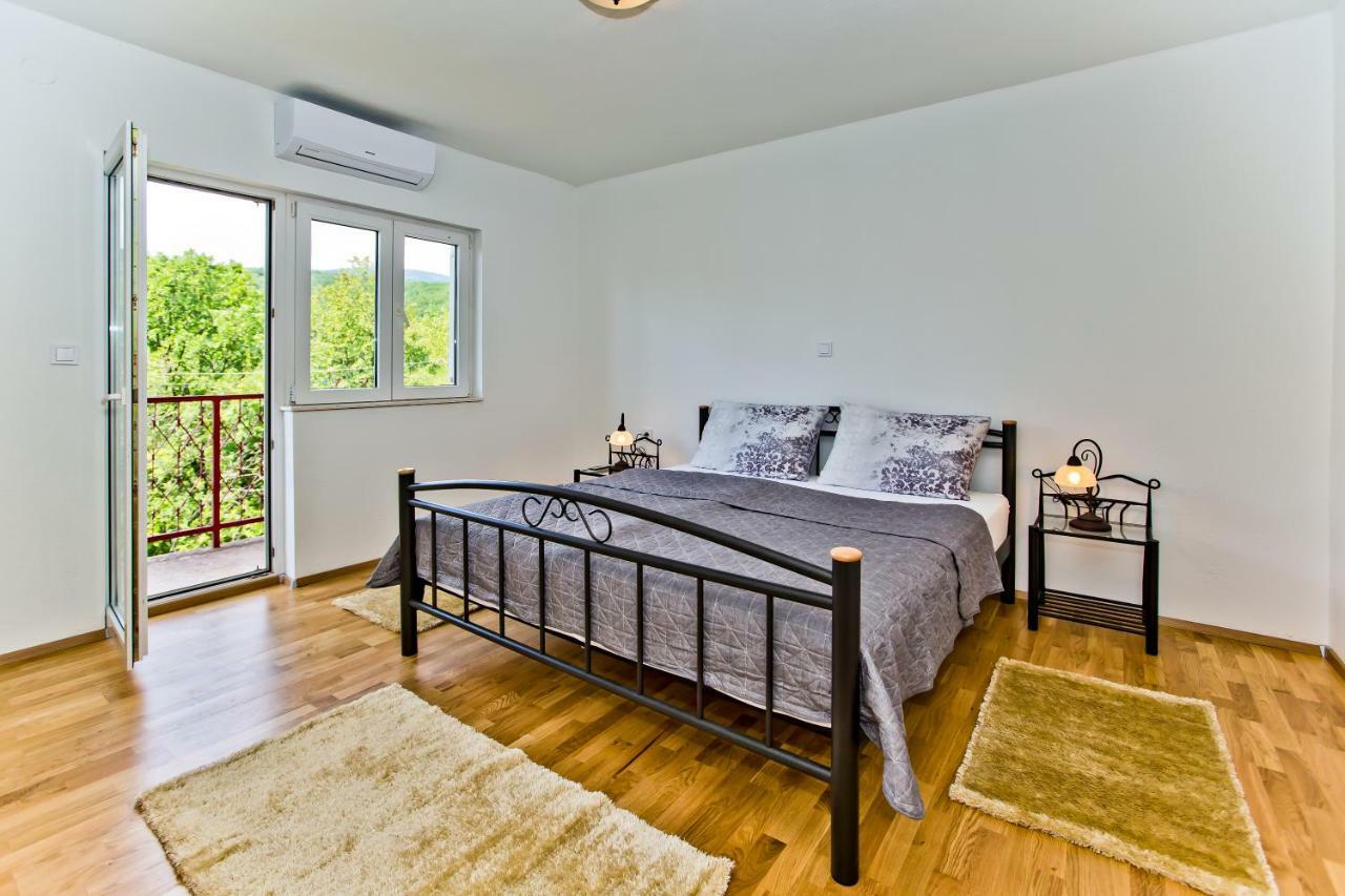 Forest House Silva Hrvace Kültér fotó